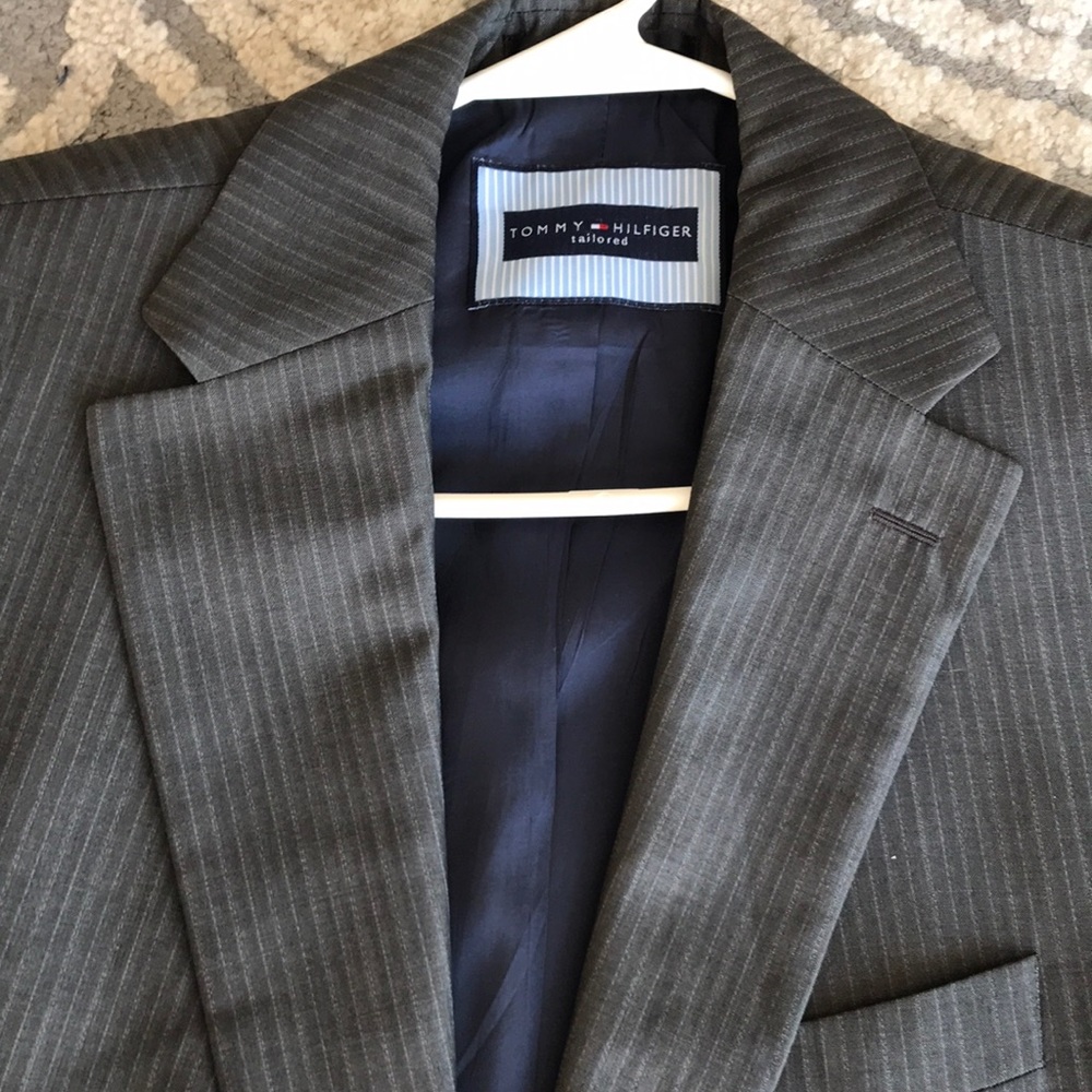 Tommy Hilfiger suit